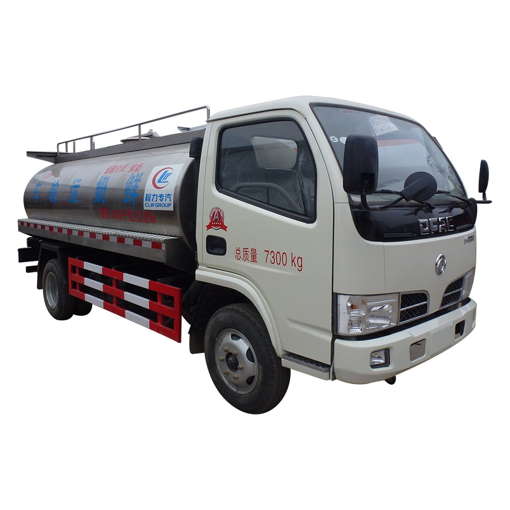 Camion-citerne de nourriture liquide Dongfeng 5 Cbm